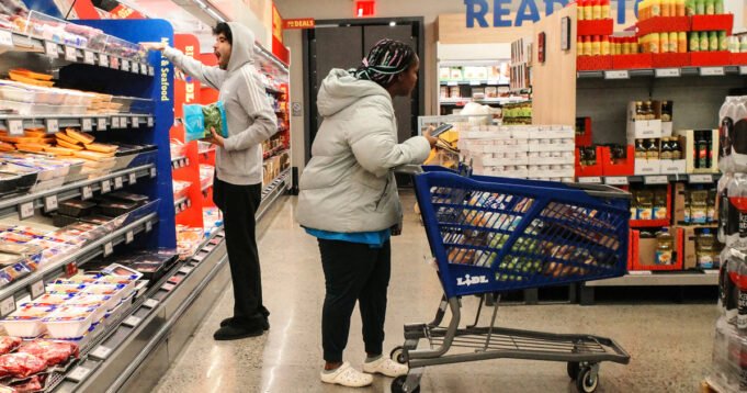 260511-grocery-shop-lidl-ew-445p-79f105.jpg