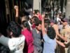 Condução de cabras em Bakrid é alvoroço na sociedade de Mumbai