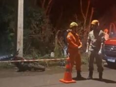 Um homem morreu após sua motocicleta bater em um poste em Ponta Burna