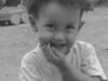 Mãe de menino de 5 anos morto em trailer: ‘Ele mal conseguia alcançar a pia’