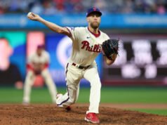Roda da Perfeição: Phillies 3, Guardiões 0