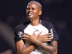 Corinthians venceu o Mixto por 4 a 1 e assumiu a liderança