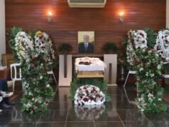 Familiares e amigos se despedem do fundador da Pax Real, Diocles Ferreira