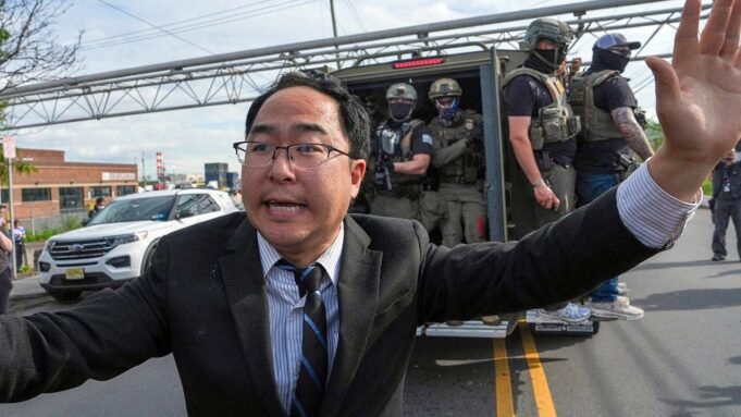 Andy-Kim-stops-ICE.jpeg