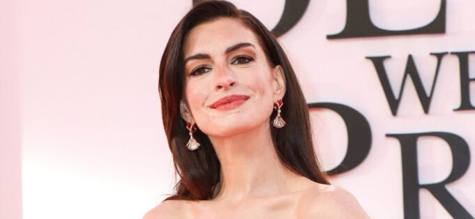 Anne-Hathaway-3-scaled-e1779473116624.jpg