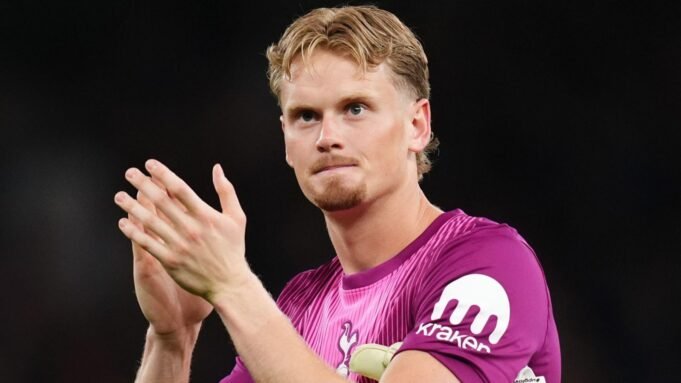 Antonin-Kinsky-Tottenham.jpg
