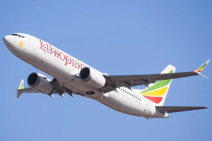 Ethiopian_Airlines_ET-AVJ_takeoff.webp.webp