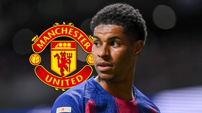 F365-MARCUS-RASHFORD-with-Man-utd-badge-1.jpg