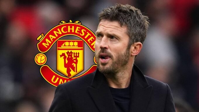 F365-Michael-Carrick-with-Man-utd-badge-1-1-1.jpg