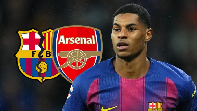 F365-Two-Badges-Marcus-Rashford-FC-BArcelona-Arsenal.jpg