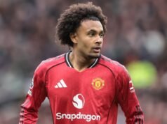 Joshua Zirkzee mudou de ideia sobre deixar o Manchester United neste verão.