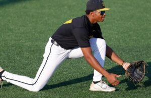 O infielder Mizzou, Chris Patterson, entrará no portal de transição