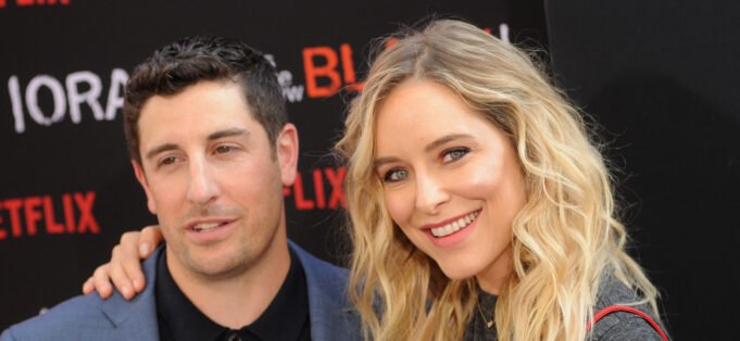 Jason-Biggs-and-Jenny-Mollen-scaled.jpg