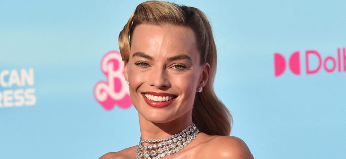 Margot-Robbie-Police-Investgating-Robbed-2-scaled-e1779688595653.jpg