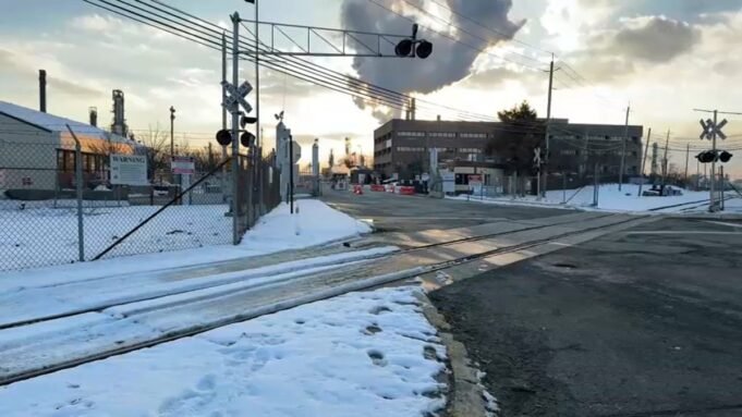 NJ-oil-facility-death.jpg