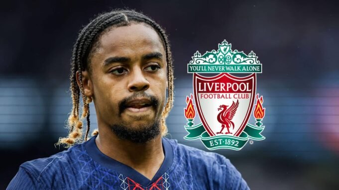 PSG-are-in-talks-over-extending-Bradley-Barcolas-deal-amid-interest-from-Liverpool-1.jpg