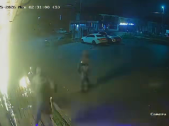 A polícia está investigando depois que homens mascarados atacaram a sala de oração do café Blackburn com ‘bombas incendiárias’