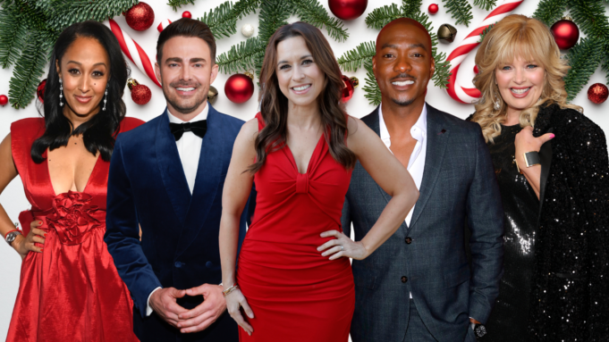 Tamera-Mowry-Housley-Jonathan-Bennett-Lacey-Chabert-B.J.-Britt-and-Melissa-Peterman.png