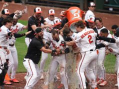 Kauser faz o papel de herói para Orioles com o segundo home run consecutivo