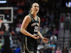 Sabrina Ionescu pressionou por uma estreia atrasada no Liberty depois de lutar contra uma lesão no tornozelo