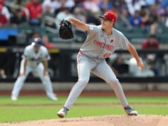 Lodolo obtém a primeira vitória da temporada enquanto os Reds ampliam a seqüência ininterrupta do Mets para 4 com vitória por 7-2