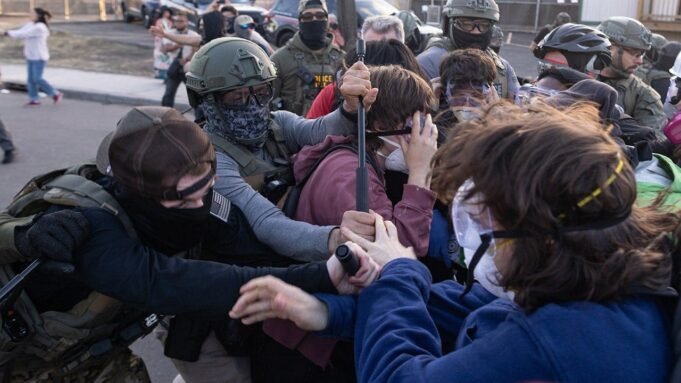 federal-immigration-officers-protesters-nj-fox-news-001.jpeg
