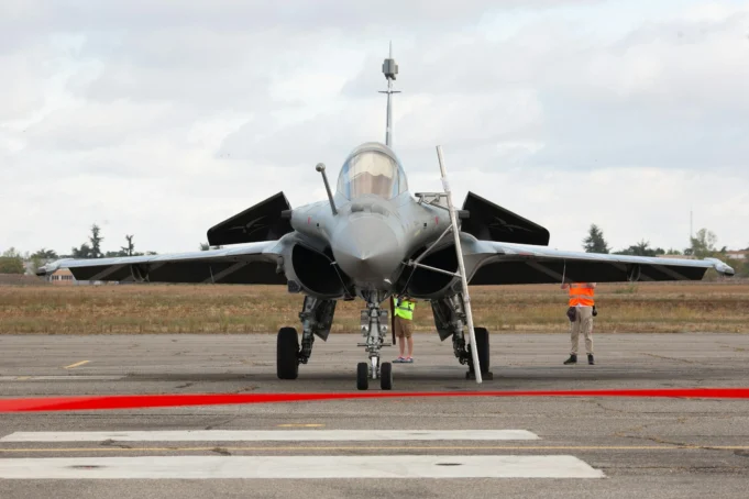 free-photo-of-dassault-rafale-airplane.webp.webp