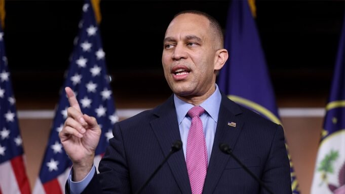 hakeem-jeffries-failure-war.jpg