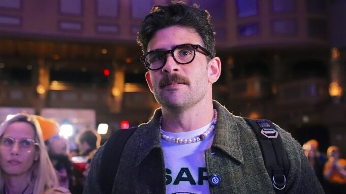 hasan-pike-at-an-event.jpg