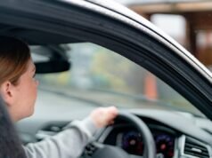 Golpe de seguro automóvel de ‘corretor fantasma’ visando novos motoristas nas redes sociais