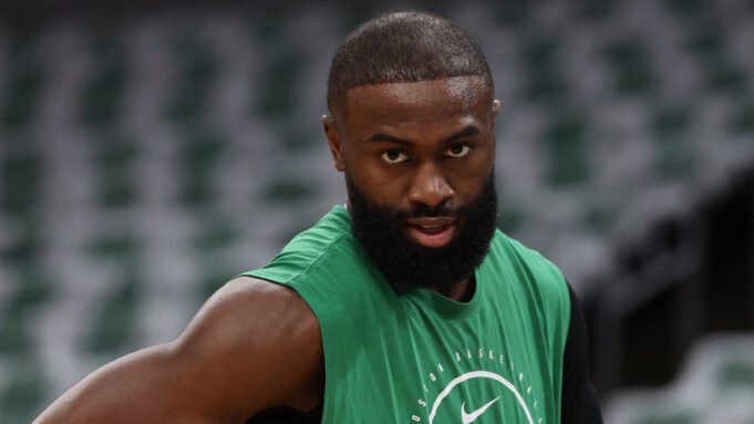 jaylen-brown-linked-two-teams-trade-rumors.jpg