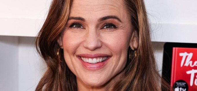 jennifer-garner-scaled-e1778612001912.jpg