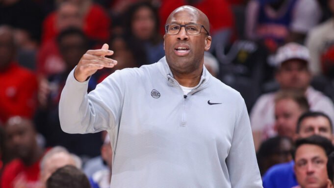 knicks-hc-mike-brown-explains-james-harden.jpg