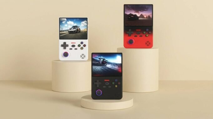 lenovos-go2-handheld-1.jpg