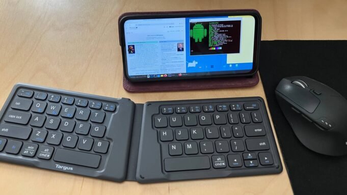 linux-laptop-phone-featured.jpeg