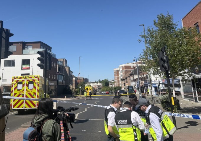 londonjewsstabbedap.jpg