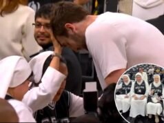 Freiras salesianas abençoam Luke Kornet do Spurs antes da vitória no jogo 4