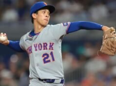 Jonah Tong permanecerá no Mets depois de uma partida forte novamente