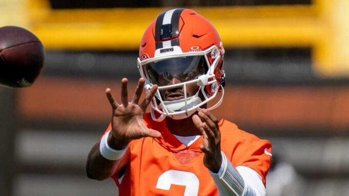 shedeur-sanders-shattered-nfl-record-owned-tom.jpg