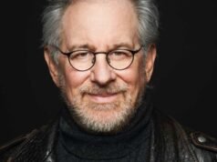 ‘Stranded on Earth’ conta a história do filme de terror alienígena descartado de Spielberg, ‘The Night Sky’