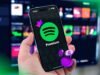O Spotify agora transmite artigos de revistas longos, não apenas audiolivros