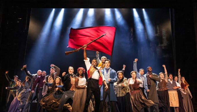 urlhttps3A2F2Fchorus-production-cst-web.s3.us-east-1.amazonaws.com2Fbrightspot2F472F202F8efc91454831b923ac110f6063602Fles-miserables-photo-by-matthew-murphy.jpg