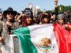 Latinos de Chicago ‘aparecem e aparecem’ nos primeiros Sueños desde a Operação Midway Blitz visando comunidades