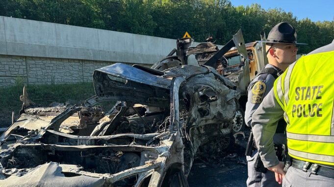virginia-state-police-at-scene-of-deadly-crash.jpeg