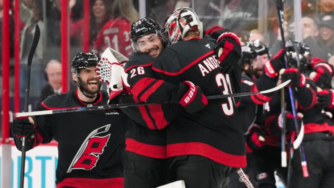 winners-losers-saturdays-nhl-playoffs-hurricanes.jpg
