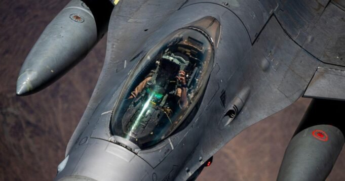 01f16.jpg
