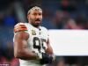“Cleveland Browns troca Myles Garrett pelo Los Angeles Rams na maior jogada da entressafra da NFL” .