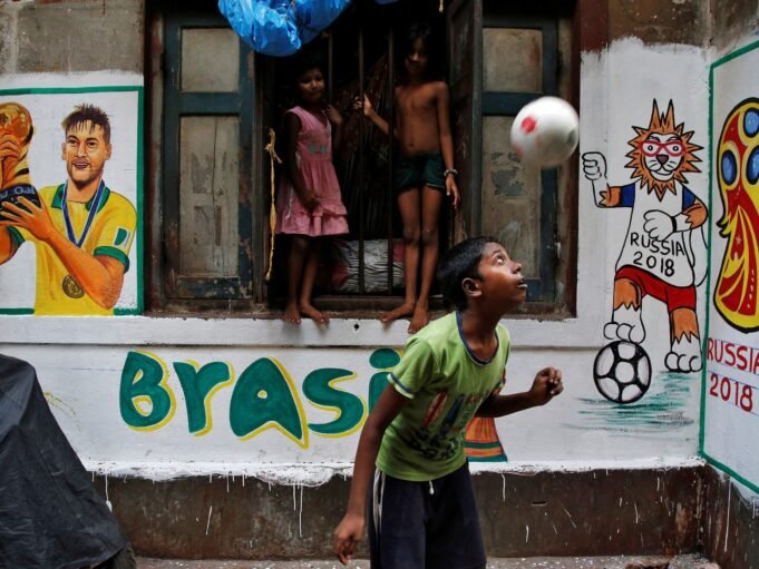 2018-06-07T112757Z_1920686911_RC12BFA28BD0_RTRMADP_3_SOCCER-WORLDCUP-INDIA-1778676834.jpg