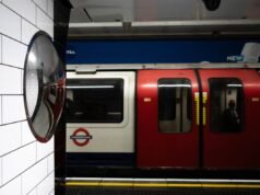 Greves do metrô de Londres ao vivo: grande caminhada continuará enquanto as últimas negociações não conseguem resolver a disputa