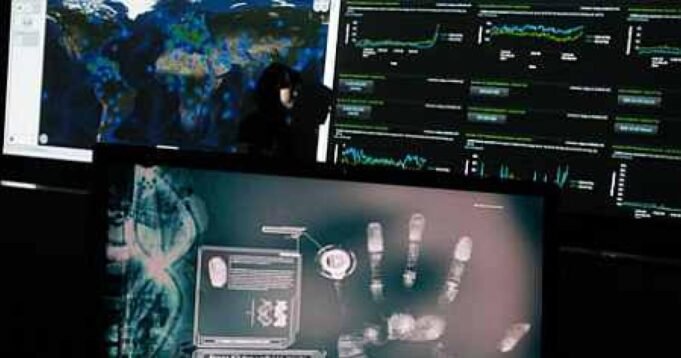 25cyber1.jpg
